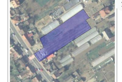 Teren de 3283 mp, în Central - 2
