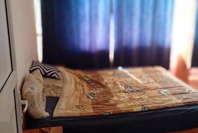 Apartament cu 2 camere semidecomandat în Micro 4 - 1