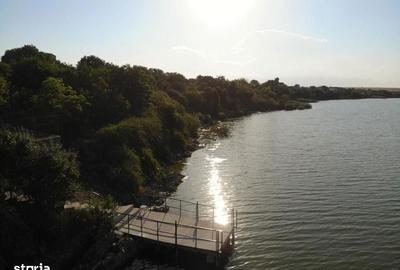 Spațiu comercial, de 1,400 mp, în Central - 9