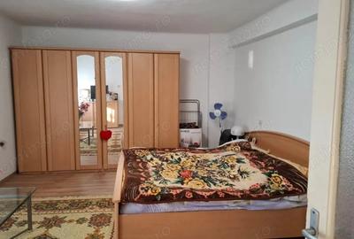 Casă cu Teren 1100 Mp în Central - 14