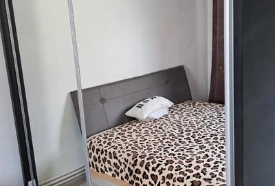 Apartament cu 2 camere decomandat în Micro 5 - 1
