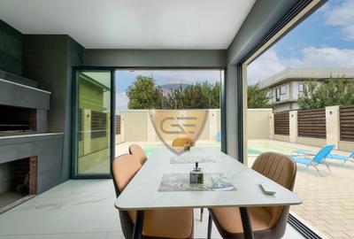 Casă individuală cu 4 camere cu Canalizare în Valu lui Traian - 4