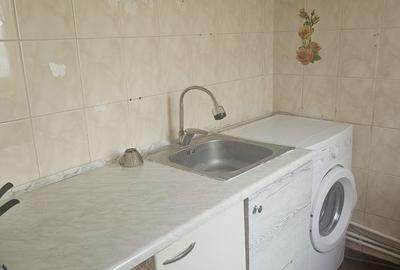 Apartament cu 3 camere semidecomandat în Central - 7