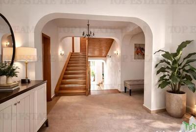 Casă cu 7 camere cu Teren 1000 Mp în Corbeanca - 13