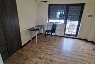 Apartament cu 4 camere în Victoriei - 11