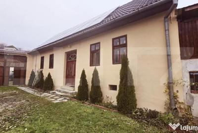 Casă cu 2 camere cu Teren 500 Mp în Gârbova - 6