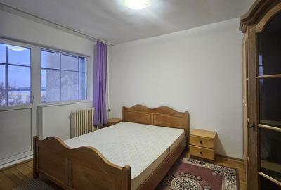 Apartament cu 3 camere decomandat în Nufărul - 4