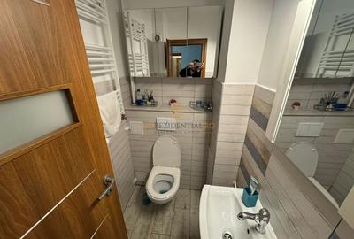 Apartament 3 camere decomandat, spatios, 5/8 -Bd.Unirii, Comision 0% - 14