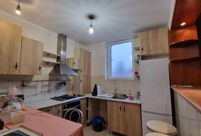Apartament 3 camere zona centrala etaj - 5