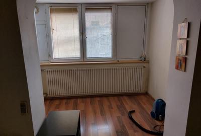 Apartament cu 2 camere decomandat în Brâncoveanu
