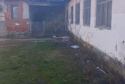 Casă cu 3 camere cu Teren 6627 Mp în Tincova - 4