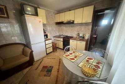 Negru Voda casa cu teren de 1200 mp, constructie 2008 - 10