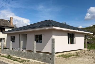 Casă cu 3 camere în Petrești - 7