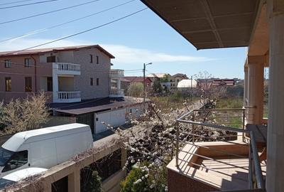 Casă individuală cu 8 camere cu Canalizare în Fundeni - 4