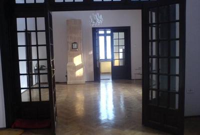 Unirii vila singur in curte Unirii vila singur in curte - 10