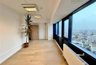 Etaje Renovate in Centrul Civic pentru Birouri - 3