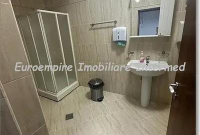 Spațiu comercial, de 65 mp, în Delfinariu - 1