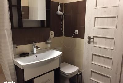 Apartament cu 3 camere decomandat în Răcădău - 9