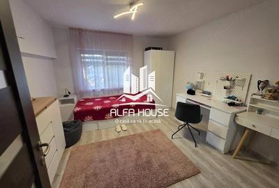 Apartament cu 3 camere decomandat în Central - 14