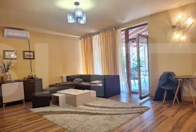 Casa compusa din doua apartamente, de vanzare, cu 8 camere, - 2