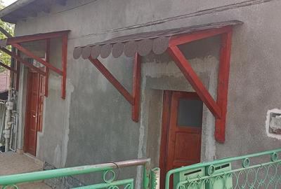 Casă cu Teren 770 Mp în Central