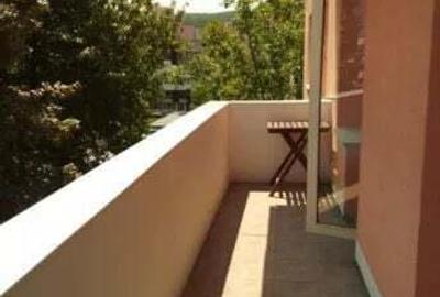 Apartament cu 4 camere decomandat în Tudor - 12