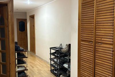 Apartament cu 4 camere decomandat în Central - 3