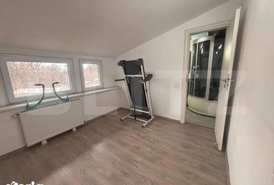 Apartament cu 4 camere decomandat în Central - 9