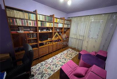 Apartament cu 4 camere decomandat în Central - 17
