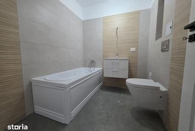 Apartament cu 3 camere decomandat în Galata - 2