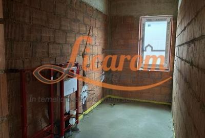 Casă individuală cu 4 camere cu Canalizare în Cristian - 7