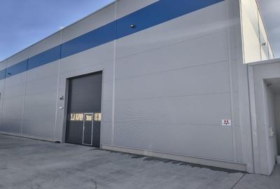 Hală industrială nouă, 2 000 mp. 3,5 Euro + TVA/lună/mp. Comision 0 - 3