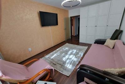 Apartament cu 2 camere decomandat în Central - 2