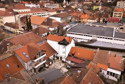 Apartament cu 4 camere decomandat, mobilat în Centrul Istoric - 43