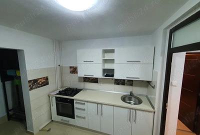 Apartament cu 2 camere decomandat în 1 Decembrie 1918 - 1
