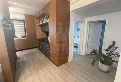 APARTAMENT 3 CAMERE// ZONA 9 MAI - 12