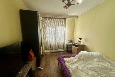 Apartament cu 4 camere decomandat în Galata - 2