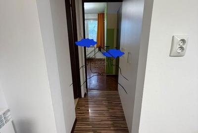 Apartament cu 3 camere în Florilor