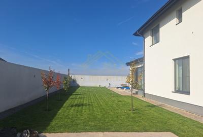 Casă individuală cu 6 camere cu Teren 603 Mp în Central - 39