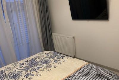 Apartament cu 2 camere decomandat în Tractorul - 3