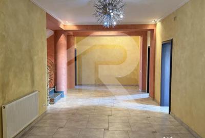 Casă cu 7 camere cu Canalizare în Eroii Revoluției - 15