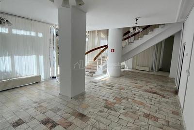 Spațiu comercial, de 260 mp, în Port - 14