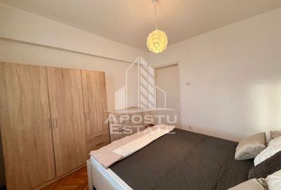 Apartament 3 camere, centrala proprie, zona Centrala - 4