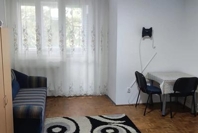 Inchiriez Ap o camera zona Dacia - 1