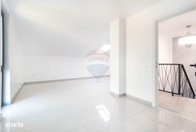Casă cu 5 camere decomandat cu Teren 181 Mp în Odăi - 16