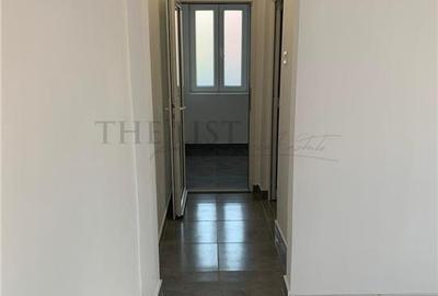 Casă individuală cu 9 camere cu Canalizare în Romană - 6