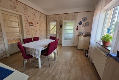 Casă primitoare de vânzare în Seini, aproape de centrul orașului - 9