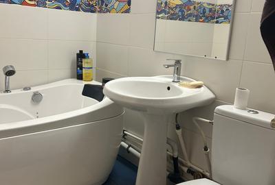 Apartament 3 camere | Parter | Zona Moinești | Dormitor matrimonial cu baie - 14