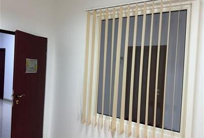 Birou, de 58 mp, în Politehnica - 8