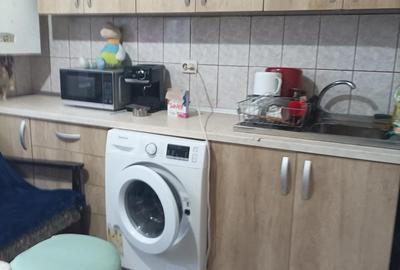 Garsonieră decomandată în Central - 7